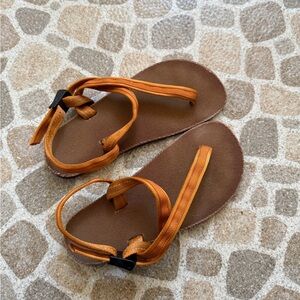 Earth Runner Women’s Barefoot Circadian Sandals with 9mm VIBRAM Soles